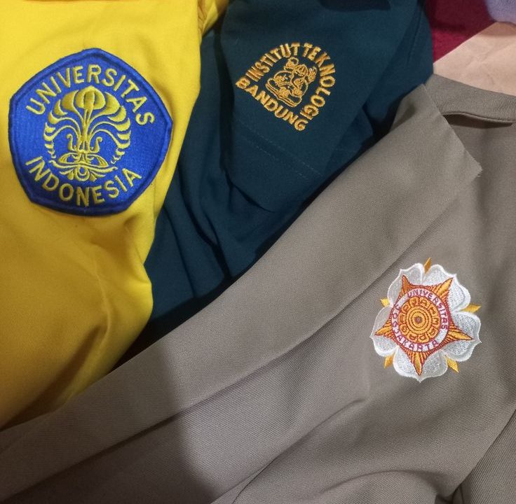 Jasa Pembuatan Almameter Bekasi