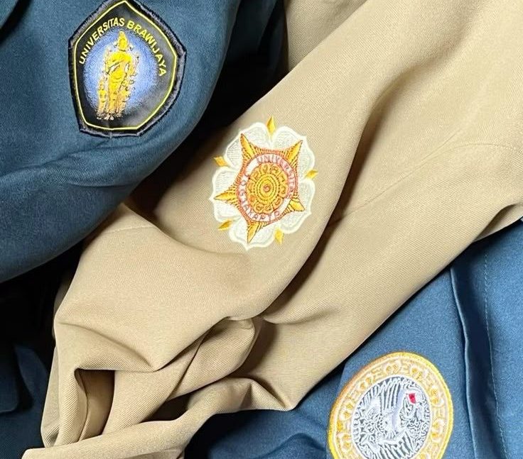 Jasa Pembuatan Almameter Bekasi
